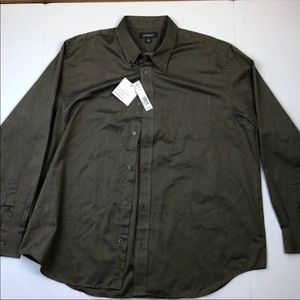 NEW Croft & Barrow Men’s Dress Shirt